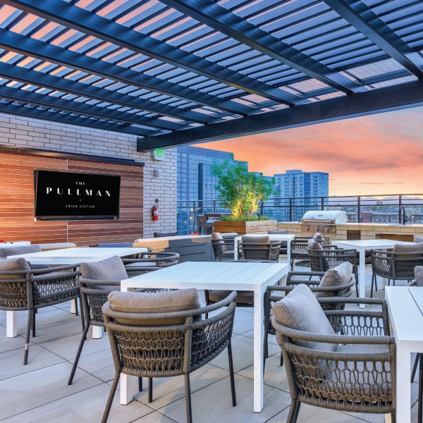 Sunsets are better on the roof. 🌇

Soak in the colorful Denver sky from The Pullman's rooftop pool, surrounded by ample outdoor seating.

#LiveThePullman #ThePullmanApts #DenverLiving #StylishLiving #ThePullmanUnionStation #DenverApartments #LuxuryApartments #ApartmentGoals #NowLeasing #RooftopPool #Rooftop #Sunset
